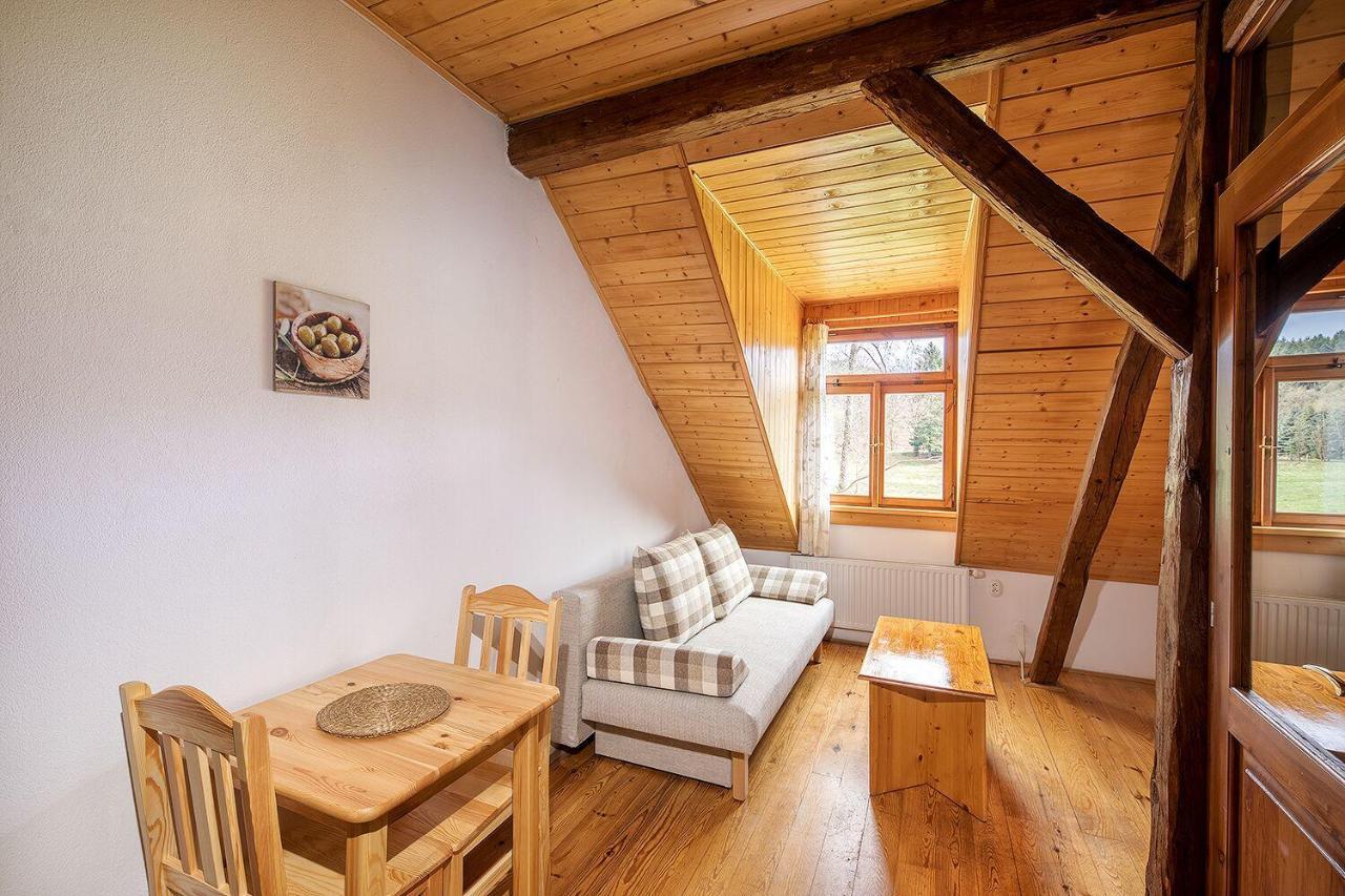 Mlyn Kamenice Klucenice Bagian luar foto